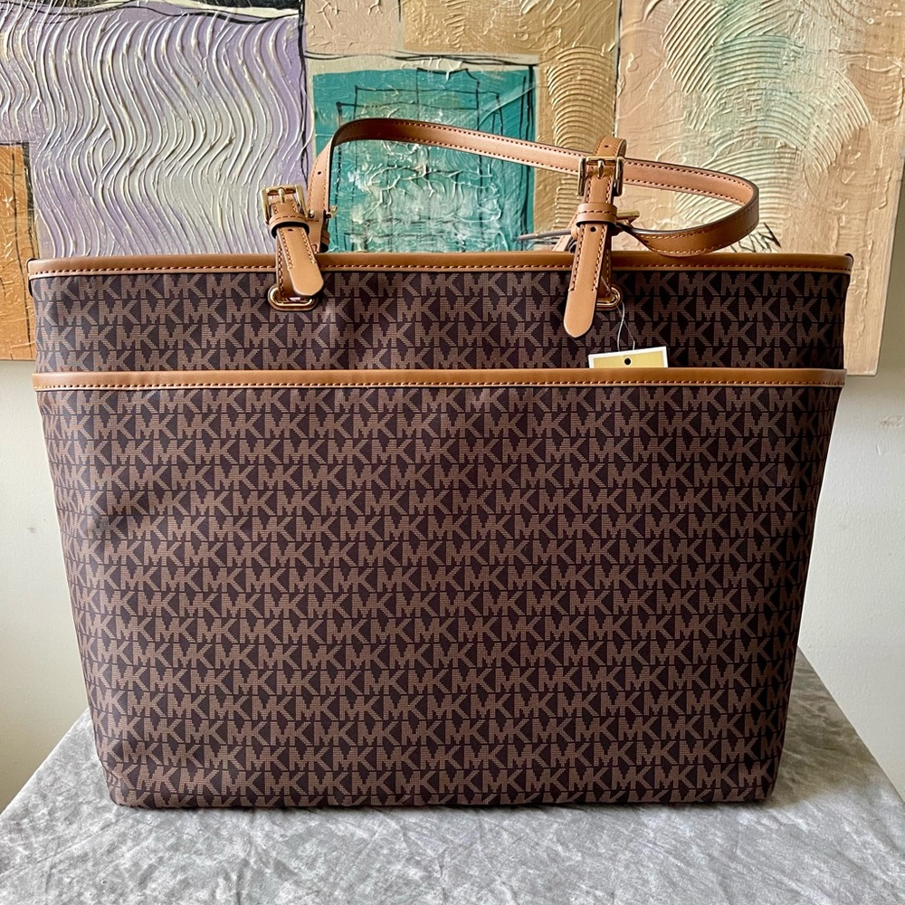 Brand New Michael Kors Winston Large Top Zip Pocket Tote - Picture 9 of 13